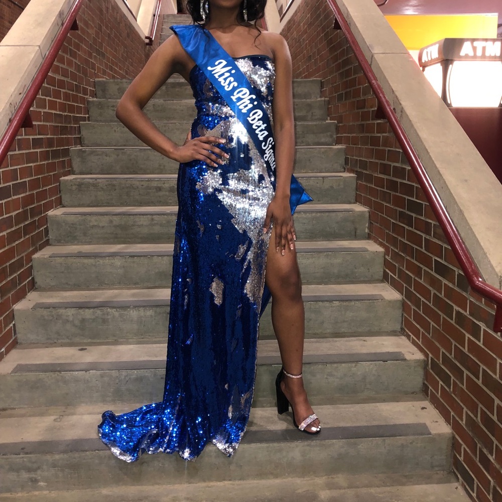 Prom / Ball Gown